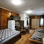 Areal Pauli 招待所 5*
