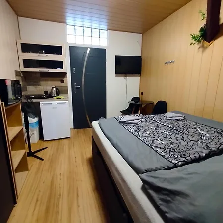 Konukevi Areal Pauli 5*